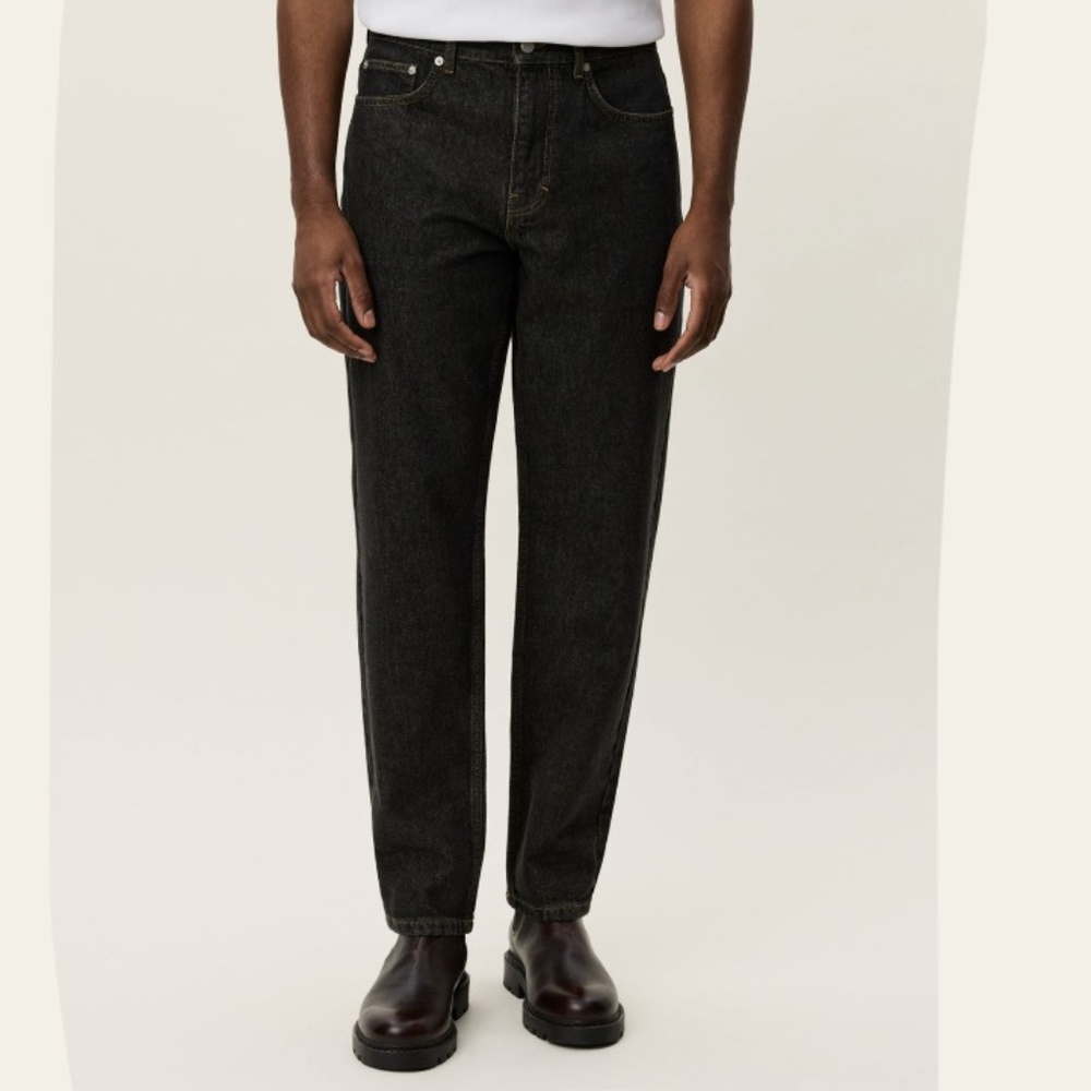 Les Deux Dark Wash Tapered Fit Denim Jeans in W32 L32
